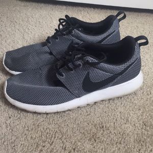 Women’s Nike Sneakers